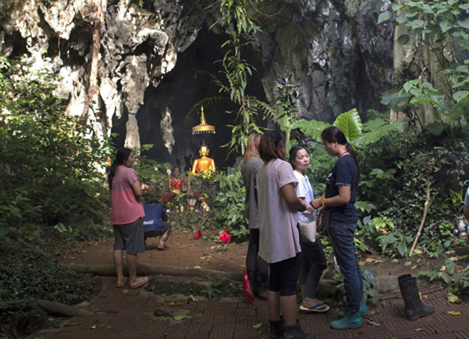 В Таиланде пещеру, где потерялись дети, сделают экскурсионным объектом